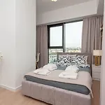 Apartment Apartly - Hanza Tower View, Parking, Pool, Sauna *