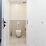 Apartly - Hanza Tower View, Parking, Pool, Sauna