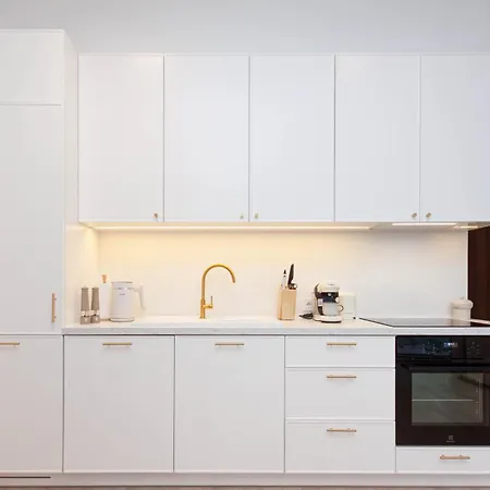 Appartement Apartly - Hanza Tower View, Parking, Pool, Sauna