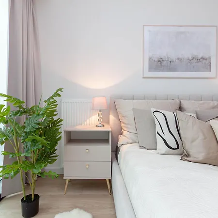 Apartly - Hanza Tower View, Parking, Pool, Sauna Szczecin