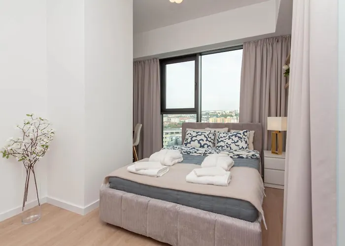 Apartmán Apartly - Hanza Tower View, Parking, Pool, Sauna *