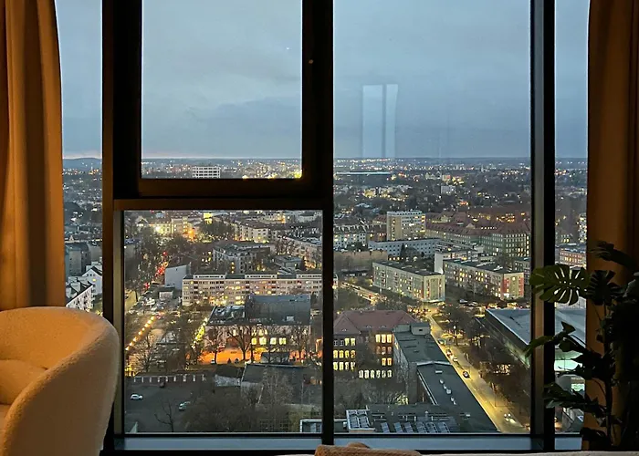 Apartment Apartly - Hanza Tower View, Parking, Pool, Sauna