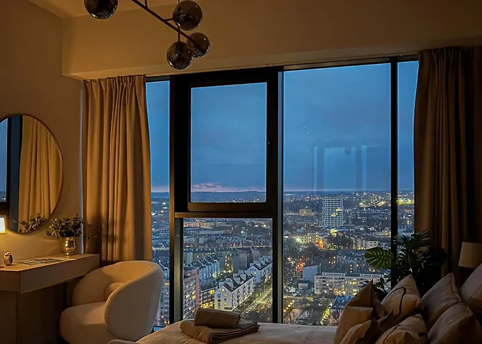 Apartly - Hanza Tower View, Parking, Pool, Sauna * Štetín